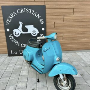 Vespa V50 blau