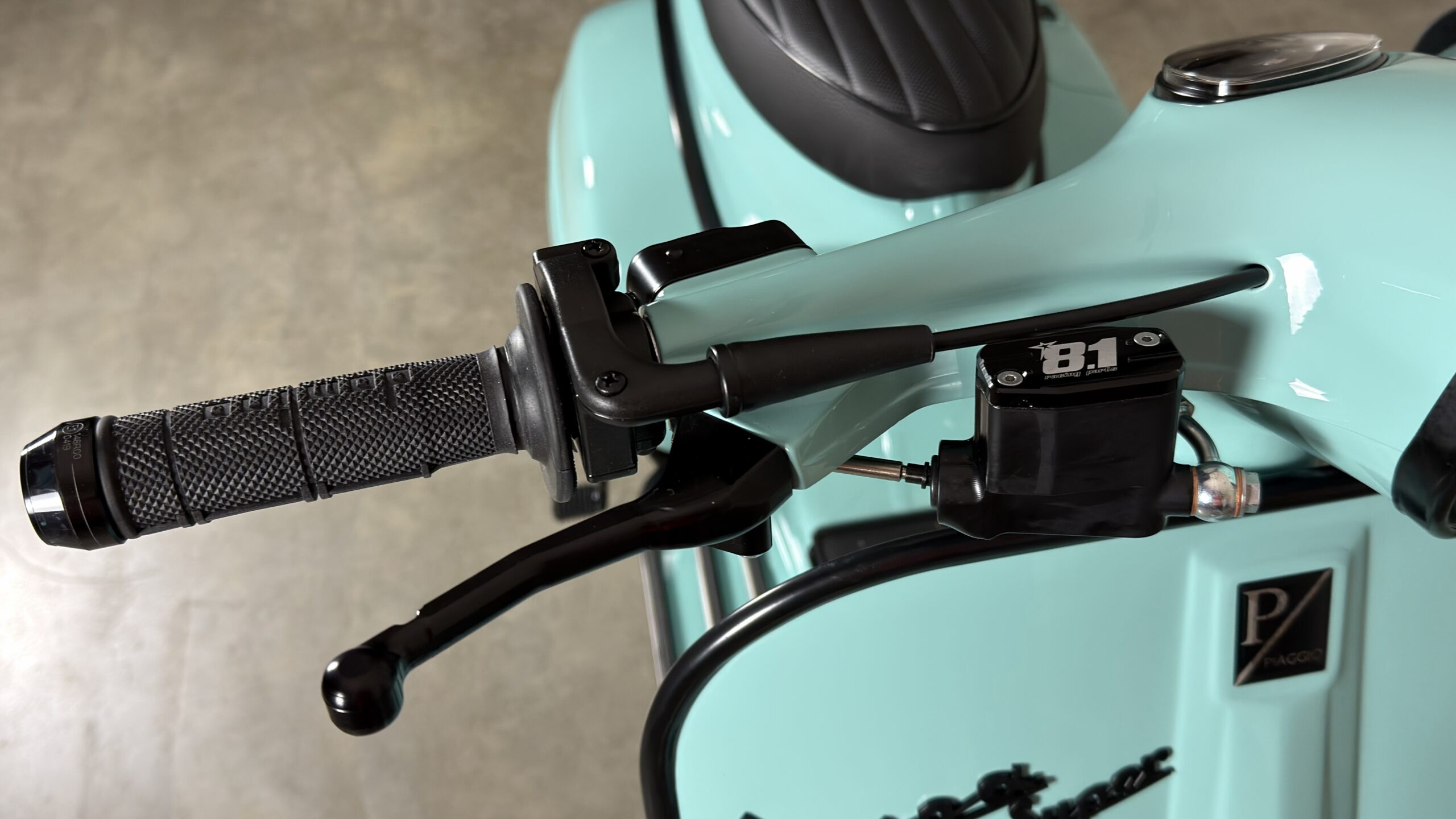 Vespa-Cristian-46-001-Vespa-Super-221-005